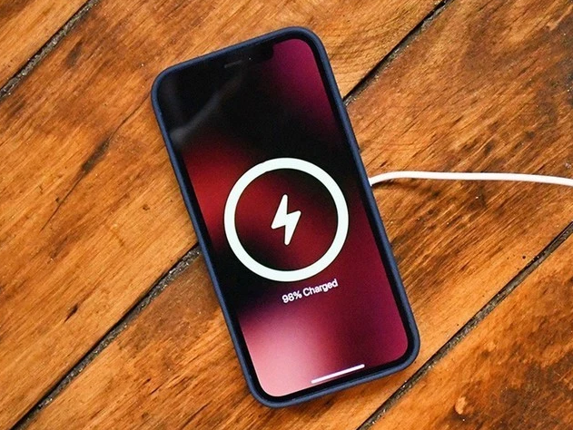 绿园苹果手机维修分享iPhone 12可以随便充电吗 